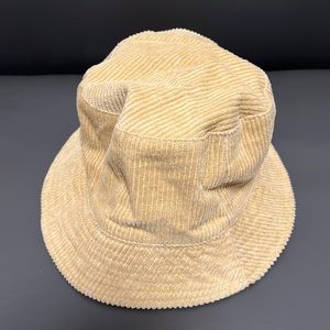 Urban Outfitters cute tan bucket hat！Only wear it once.